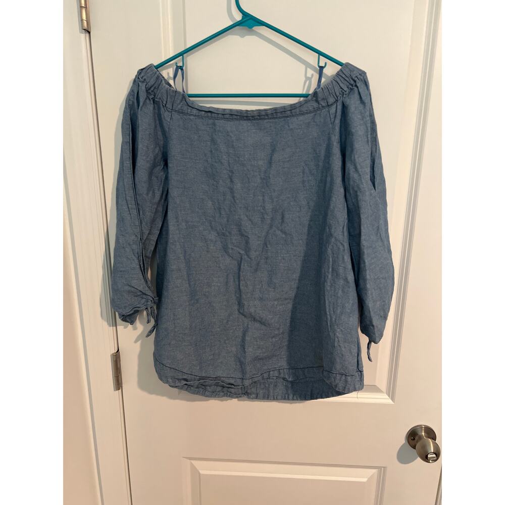 Free People Show Me Some Shoulder Chambray Top – Size Small – Blue - Picture 1 of 5